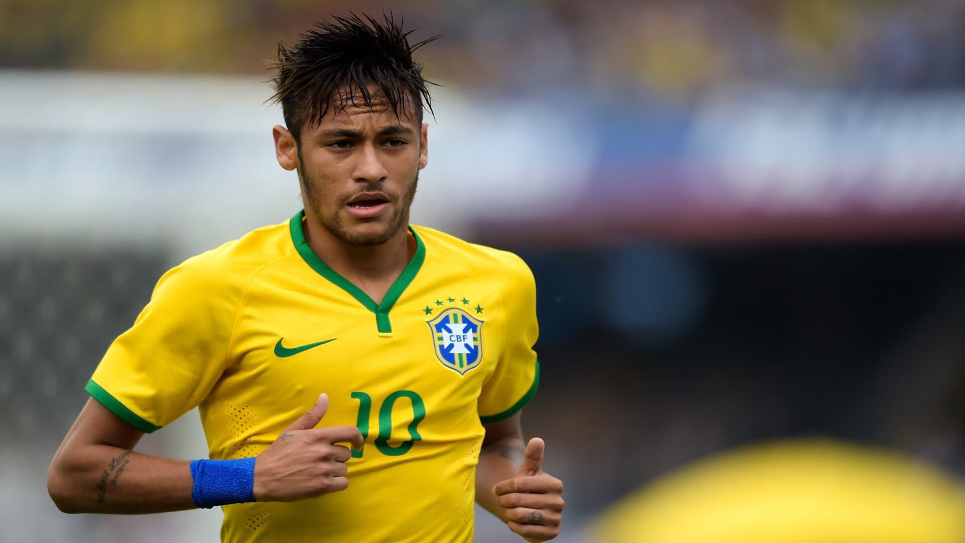 五大联赛是否在对抗型中场中优先培养持球抗压能力,五大联赛最强中场